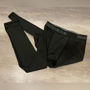 NWT - Boys Size 8 (M) Black Athletic Compression Leggings (Pack of 3)